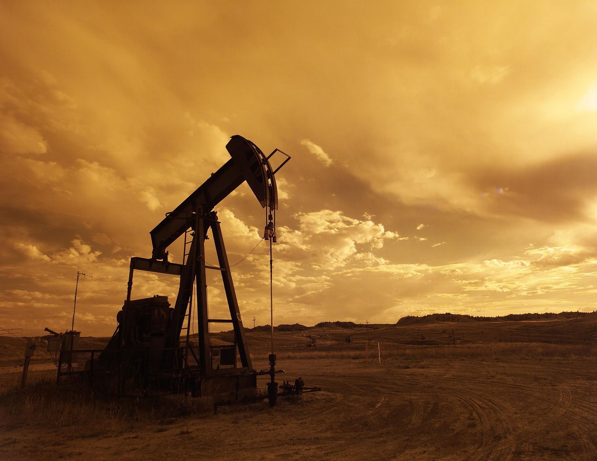PETROL ve GAZ ÜRETİMİ AZALACAK MI?