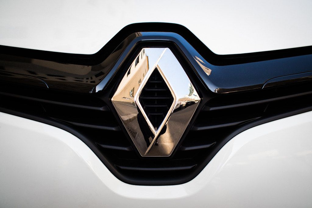 Renault, Elektrikli Araç Bölümünün 2023 Yılına Kadar 10.000 Personel İstihdam Edebileceğini Söyledi